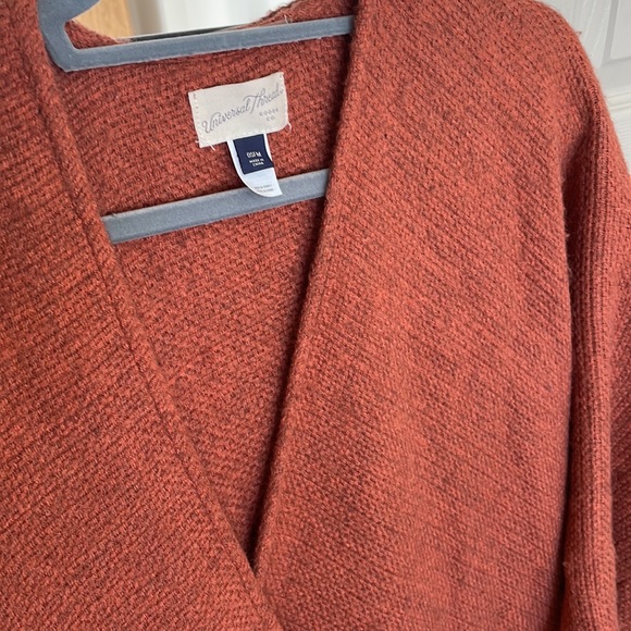 Fall Wrap - Picture 2 of 5